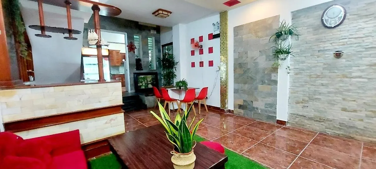 Pink Host Hotel Vung Tau 0*,